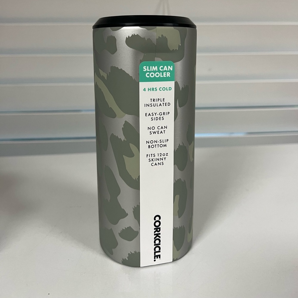 Corkcicle Slim Can Cooler koozie 12oz skinny cans leopard